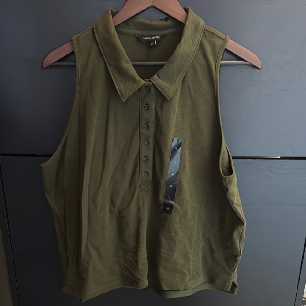 Banana Republic Green Sleeveless Polo Top